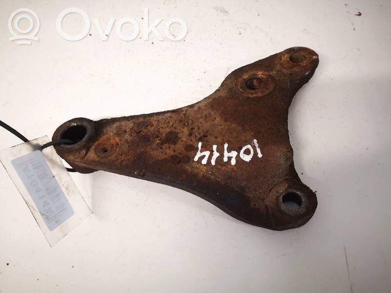 Mazda Premacy Engine mounting bracket 