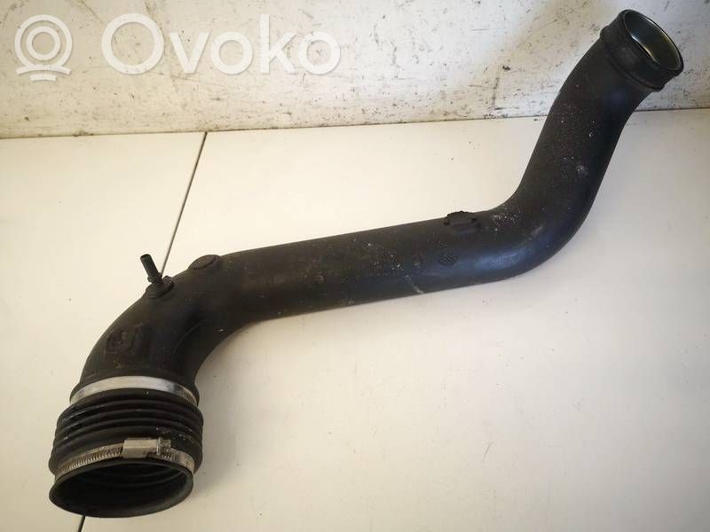 Volvo V70 Tubo flessibile intercooler 