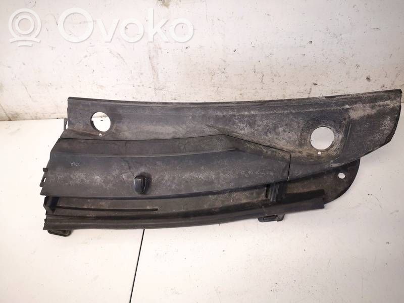 Toyota Yaris Podszybie przednie 