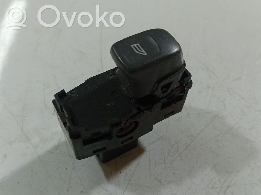 Interruptor del elevalunas eléctrico   9472275,00W265,9472275