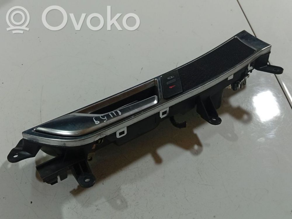 Volkswagen PASSAT B6 Maniglia interna per portiera anteriore