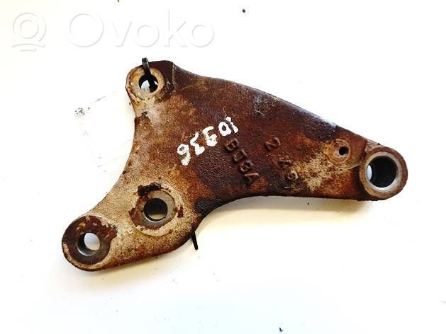 Mazda Premacy Engine mounting bracket 