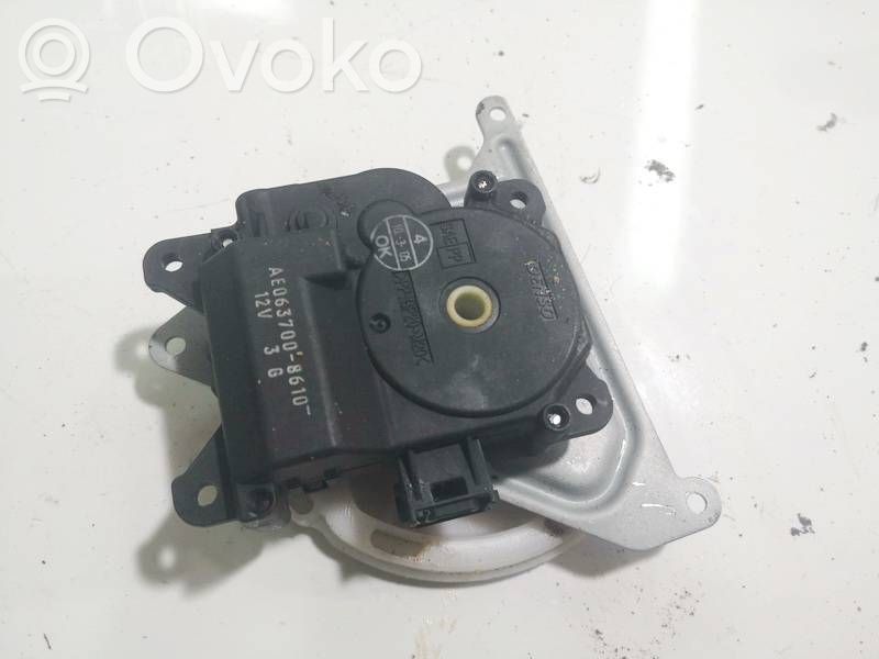 Toyota Corolla Verso AR10 Silniczek nagrzewnicy 