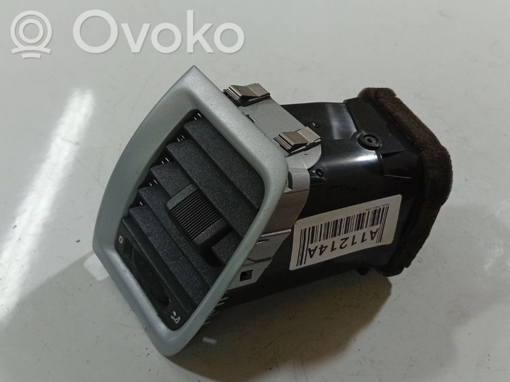Skoda Fabia Mk2 (5J) Grilă ventilație centrală 
