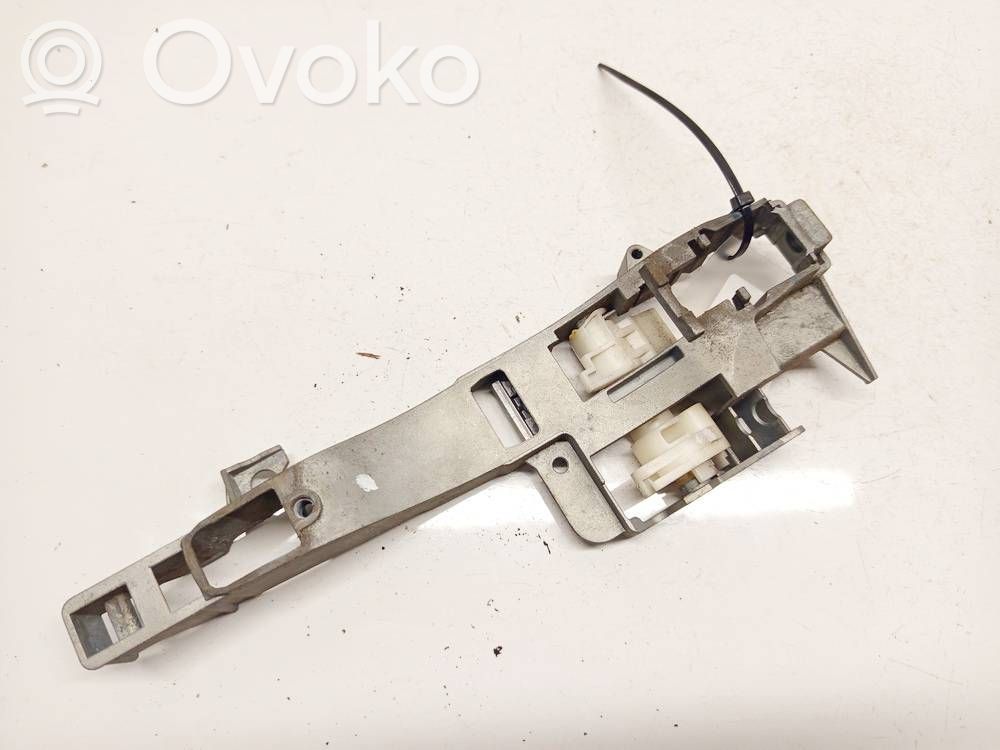 Peugeot 407 Maniglia esterna per portiera anteriore 