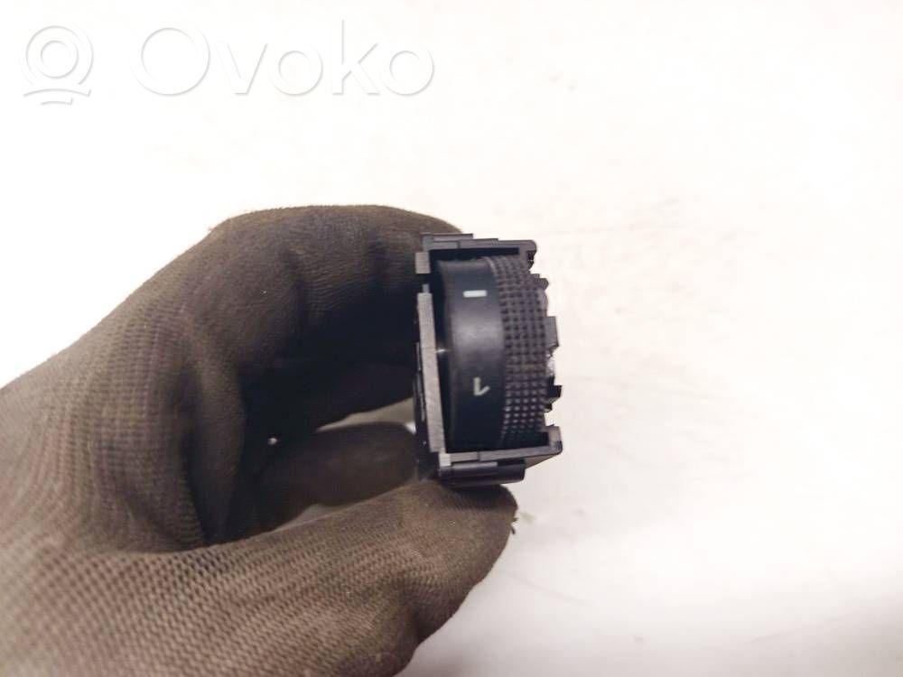 Volkswagen Sharan Headlight level height control switch 