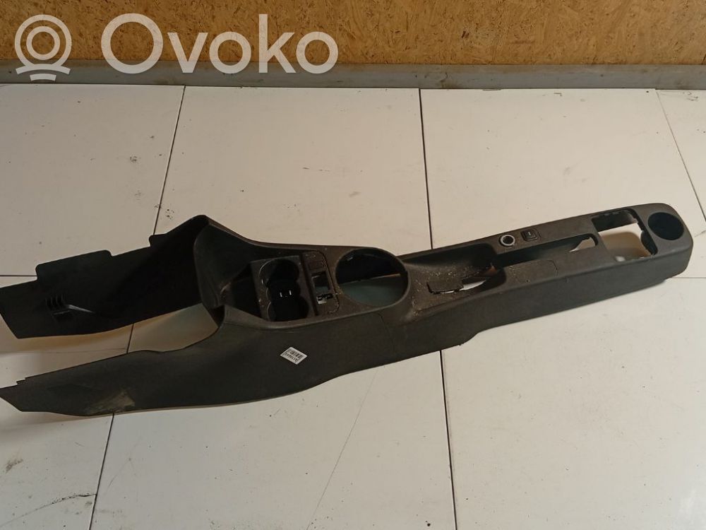 Skoda Fabia Mk2 (5J) Tunel środkowy 