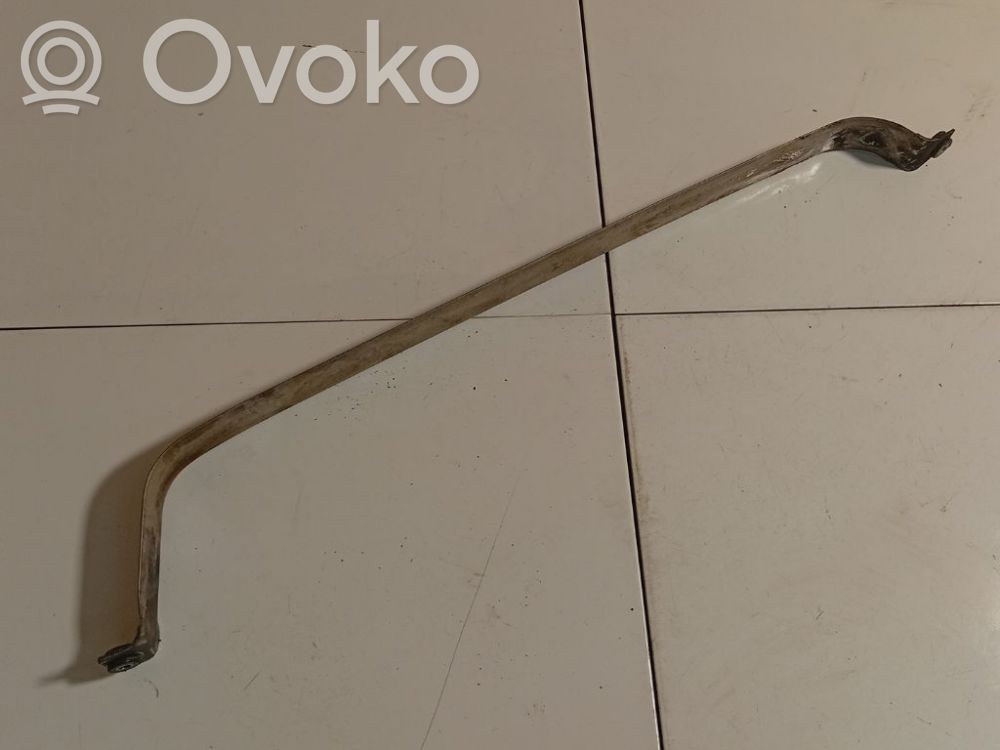 BMW X5 E70 Polttoainesäiliön kannake 