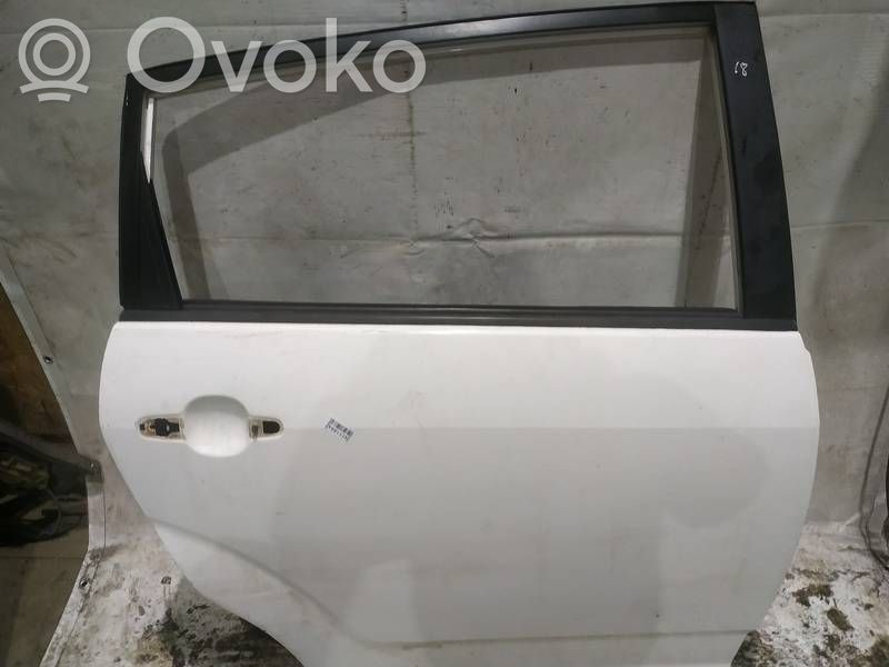 Toyota Corolla Verso AR10 Ușă spate 