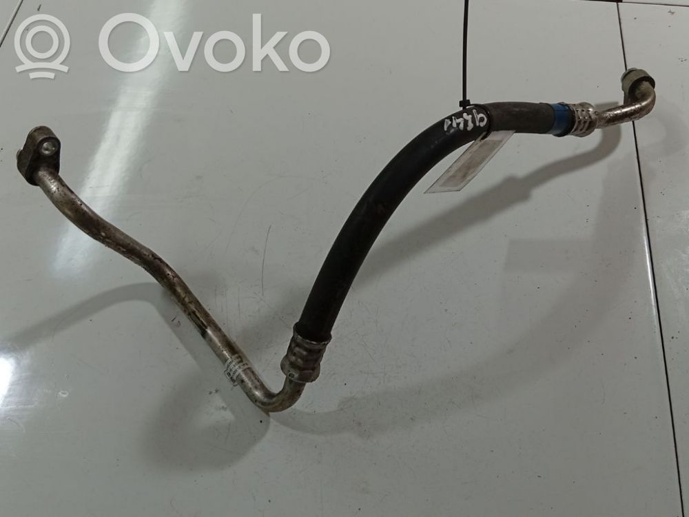 Toyota Avensis T270 Conductă/furtun aer condiționat (A/C) 