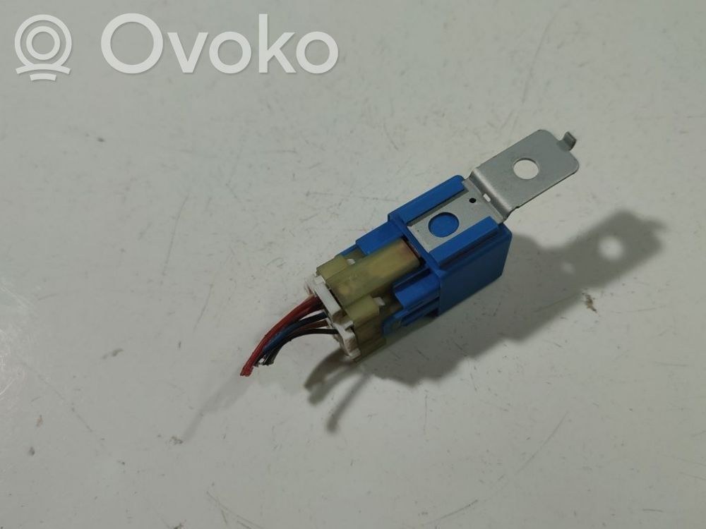 Kita rėlė   952251F100,952251F100,952251F100