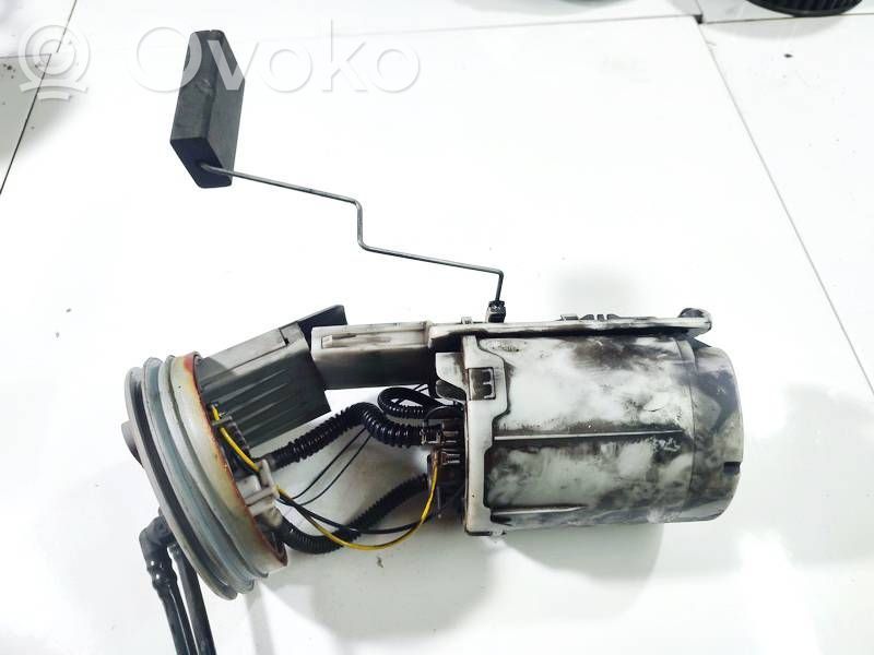 Audi A6 S6 C5 4B Bomba interna de combustible 