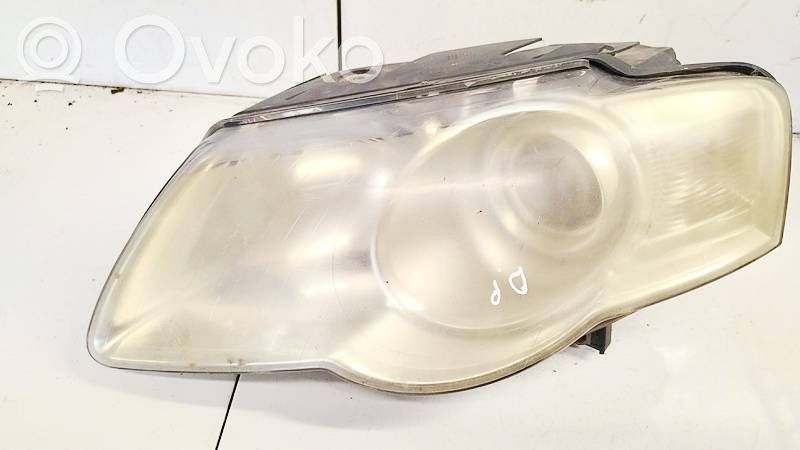 Volkswagen PASSAT B6 Faro/fanale 