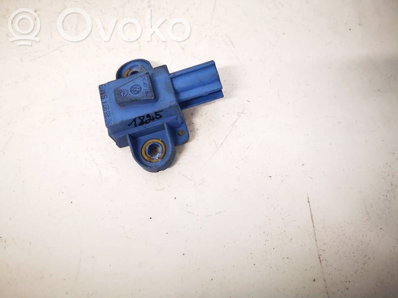 Audi A6 S6 C5 4B Sensore d’urto/d'impatto apertura airbag