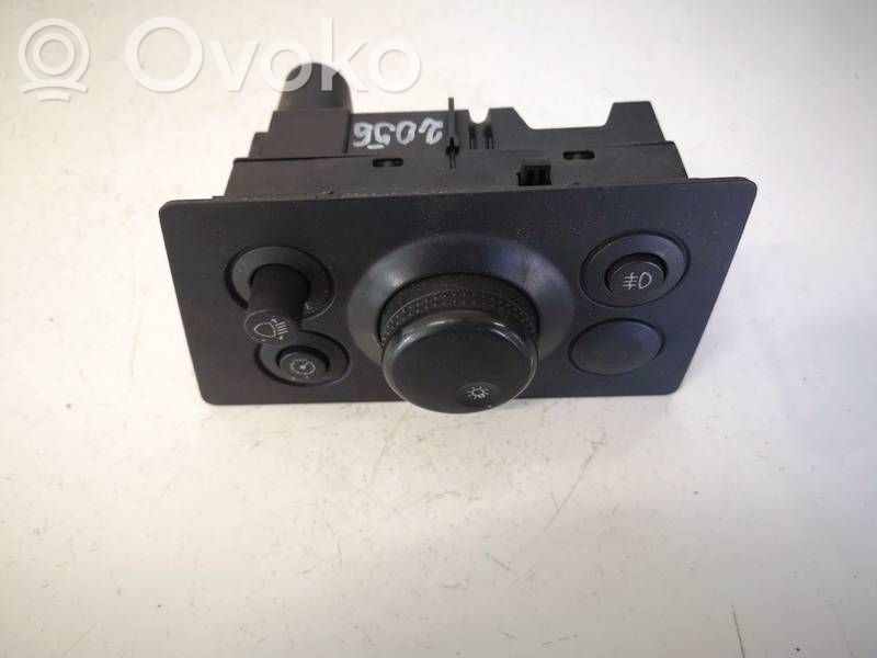Opel Zafira B Interruptor de luz 