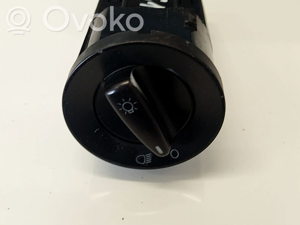 Lichtschalter   04052032,04052032,04052032,1C0941531B