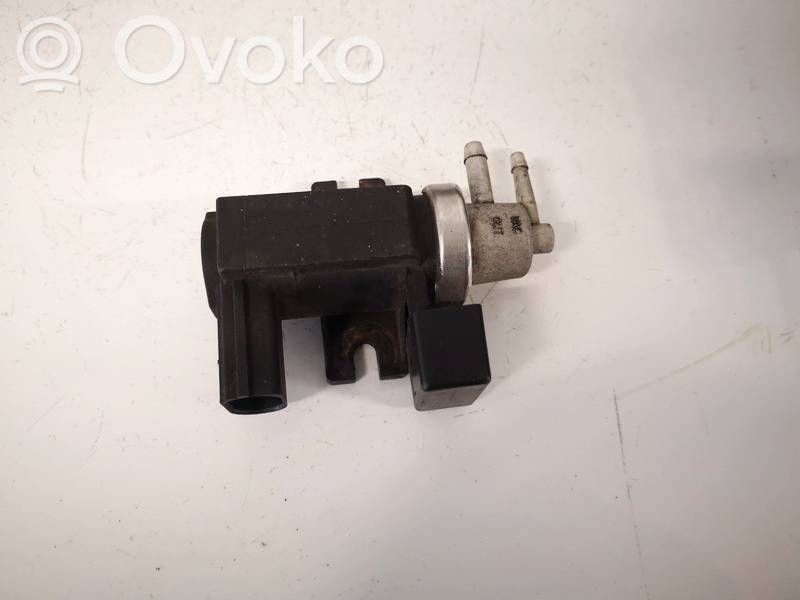 Audi A4 S4 B6 8E 8H Zawór podciśnienia / Elektrozawór turbiny 
