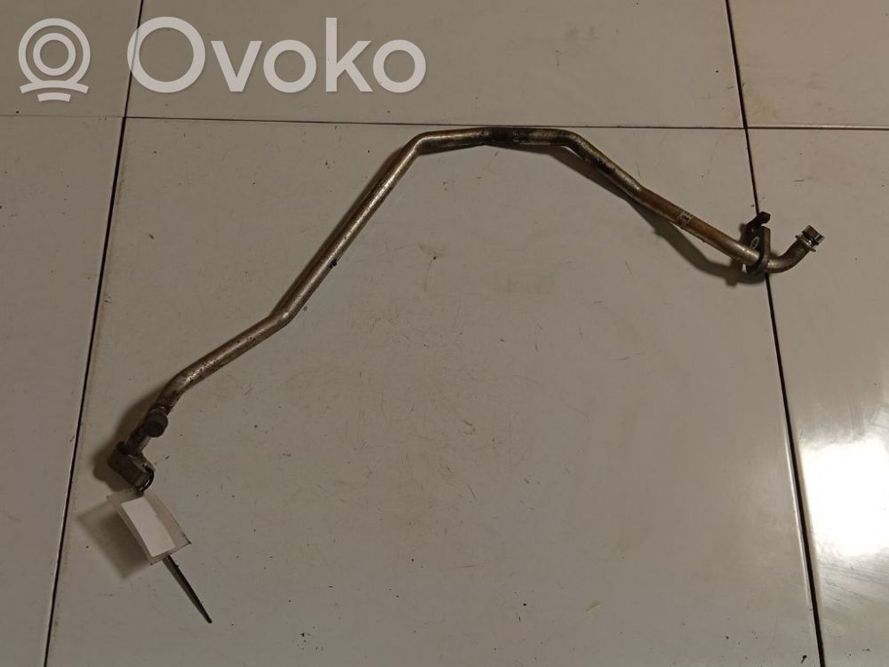Toyota Avensis T270 Conductă/furtun aer condiționat (A/C)