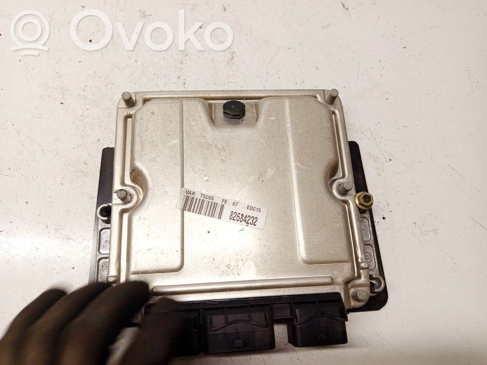 Engine control unit/module   0281011081,0281011081,030416,1265106181,1660504,28FM0396,82952914,9646850580,96468505800,9647472780,EDC15C2