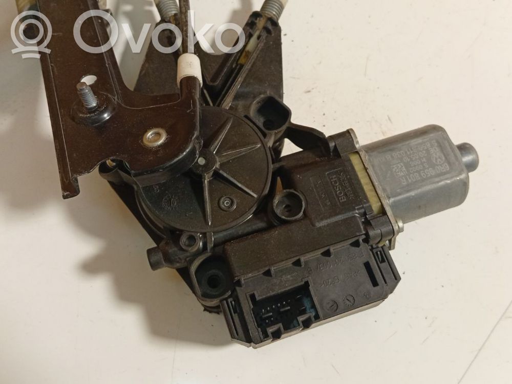 Volkswagen Cross Polo Motor macara geam ușă față 