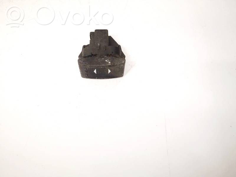 Ford Mondeo Mk III Przyciski szyb 