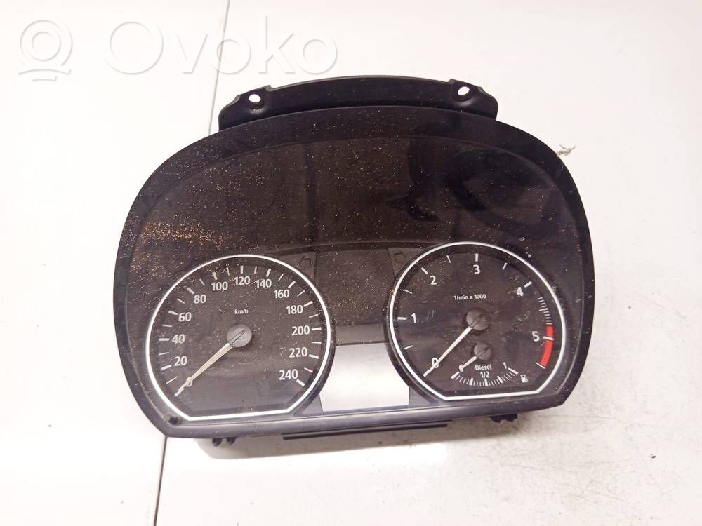 BMW 1 E81 E87 Nopeusmittari (mittaristo) 