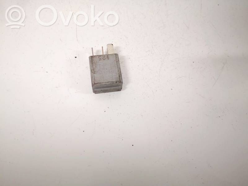 Opel Corsa C Autres relais