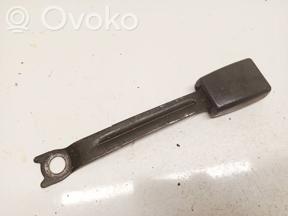 Toyota Corolla Verso E121 Gurtschloss vorne 