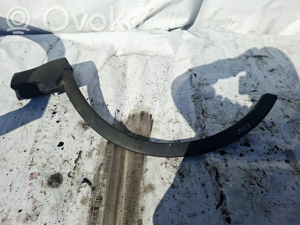 Ford Kuga I Ornament contur aripă față 