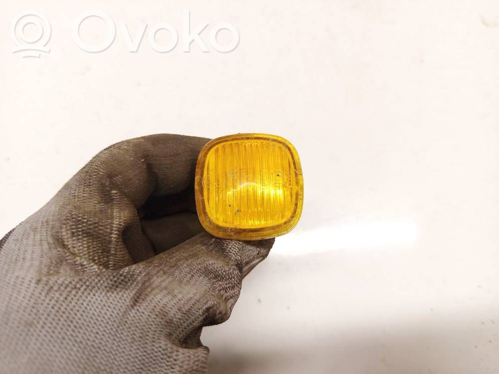 Opel Astra H Indicatore di direzione del parafango anteriore