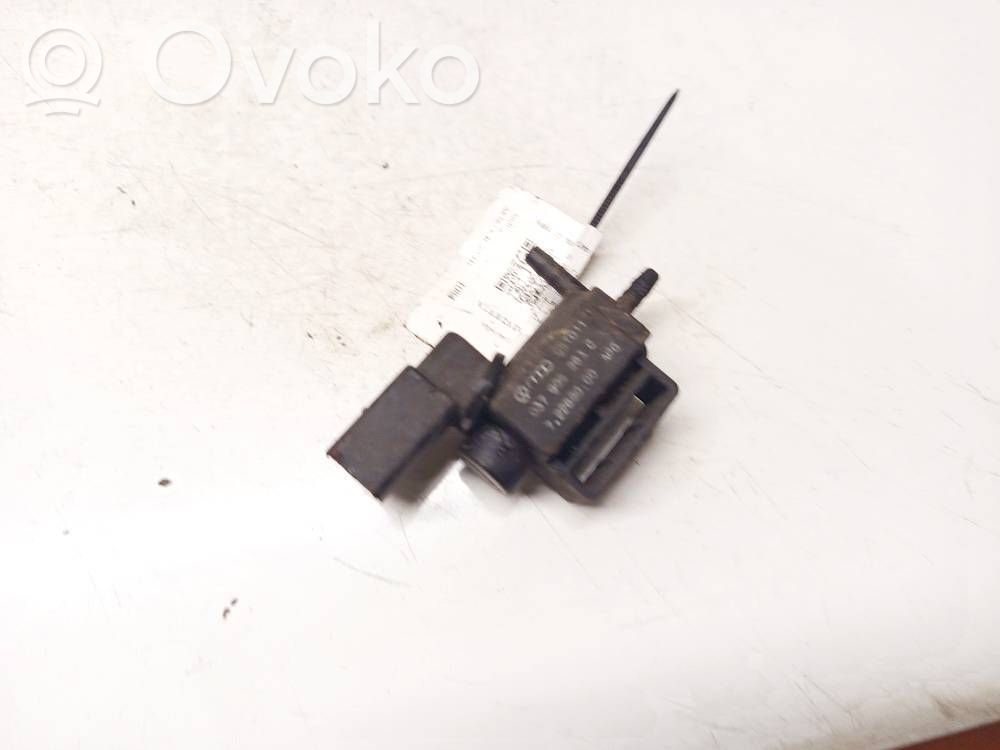 Volkswagen PASSAT B5.5 Solenoid supapă turbosuflantă 