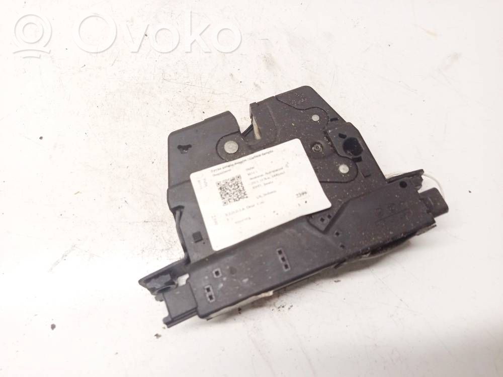 BMW 3 F30 F35 F31 Zamek klapy tylnej / bagażnika 