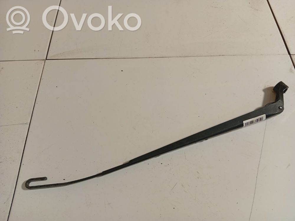 Toyota Yaris Braccio della spazzola tergicristallo anteriore 