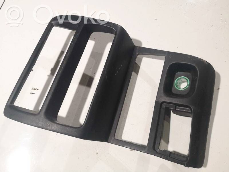 Mazda 323 Otros repuestos del interior 