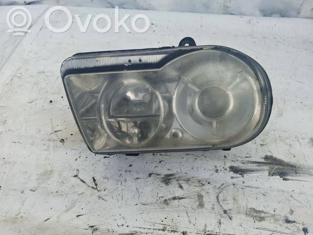 Chrysler 300 - 300C Faro/fanale 