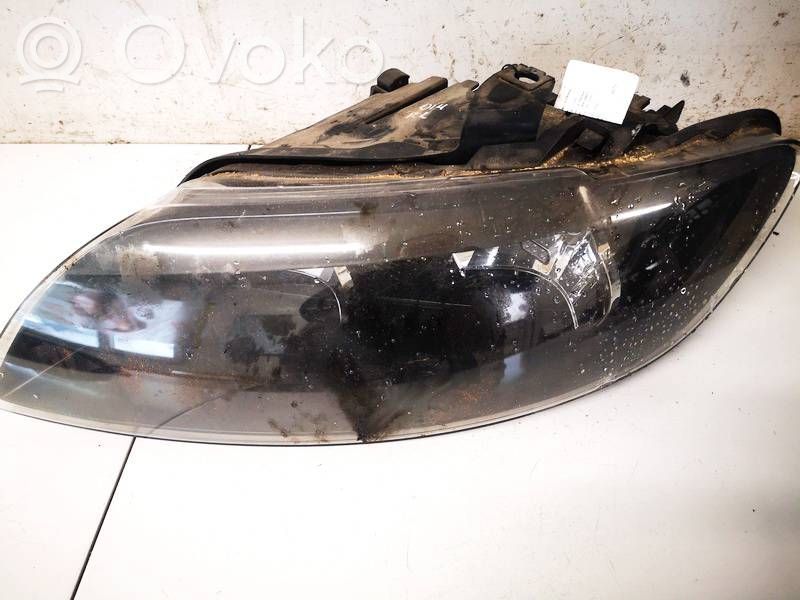 Audi Q7 4L Lampa przednia 