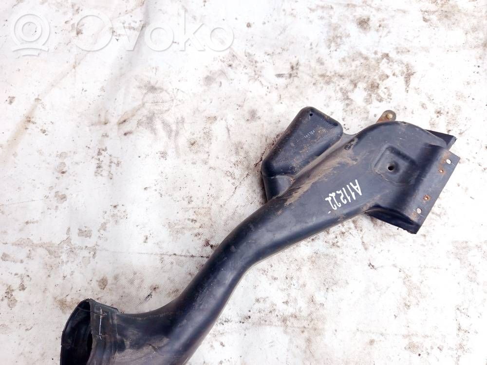 Nissan X-Trail T30 Tube d'admission d'air