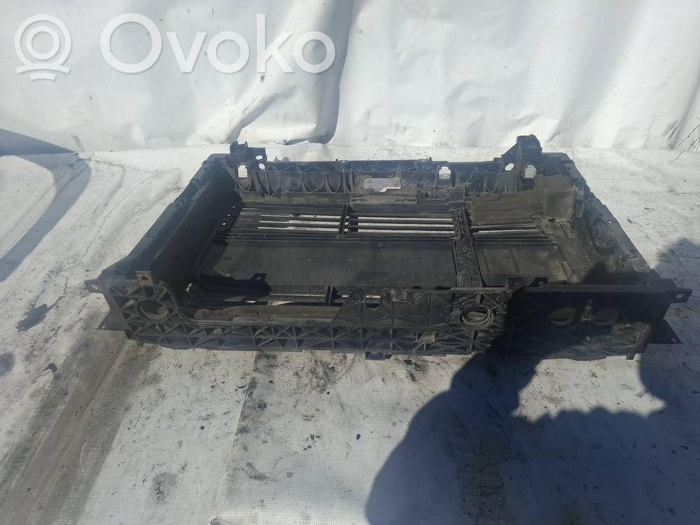 Ford Puma Radiatoru panelis 