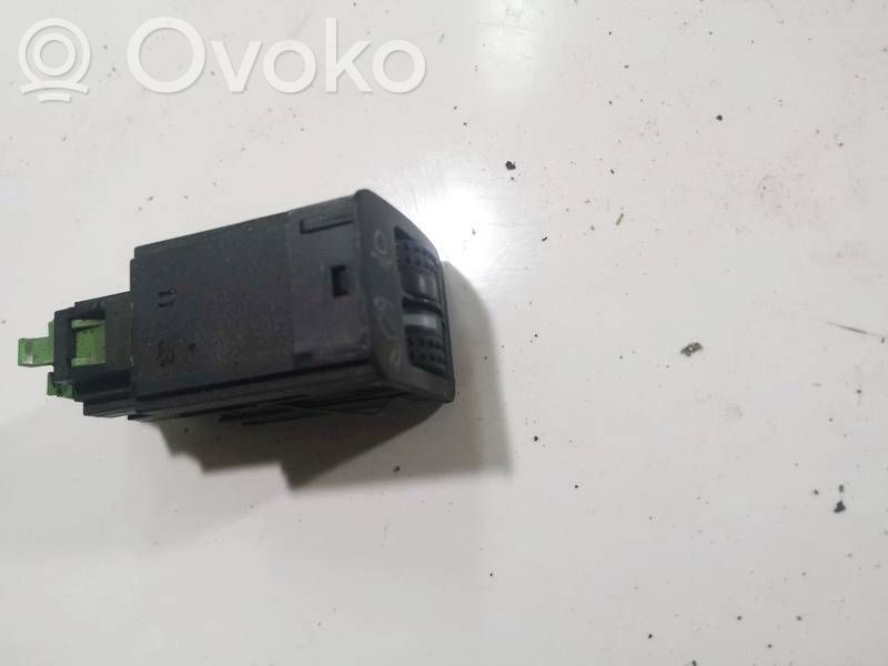Volkswagen Golf IV Interruttore di regolazione livello altezza dei fari