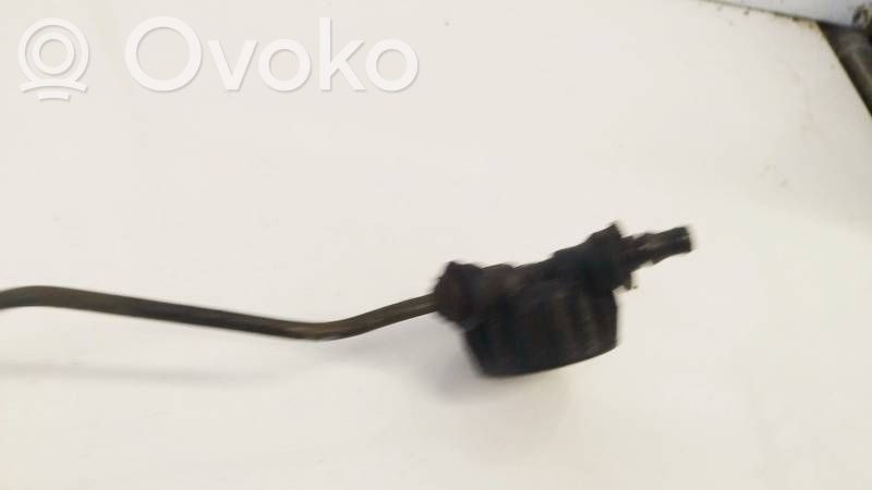 Volkswagen PASSAT B6 Tuyau d'embrayage
