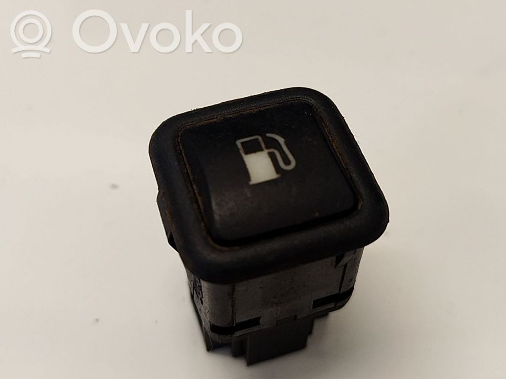 Volkswagen Golf IV Comutator deschidere clapetă rezervor 
