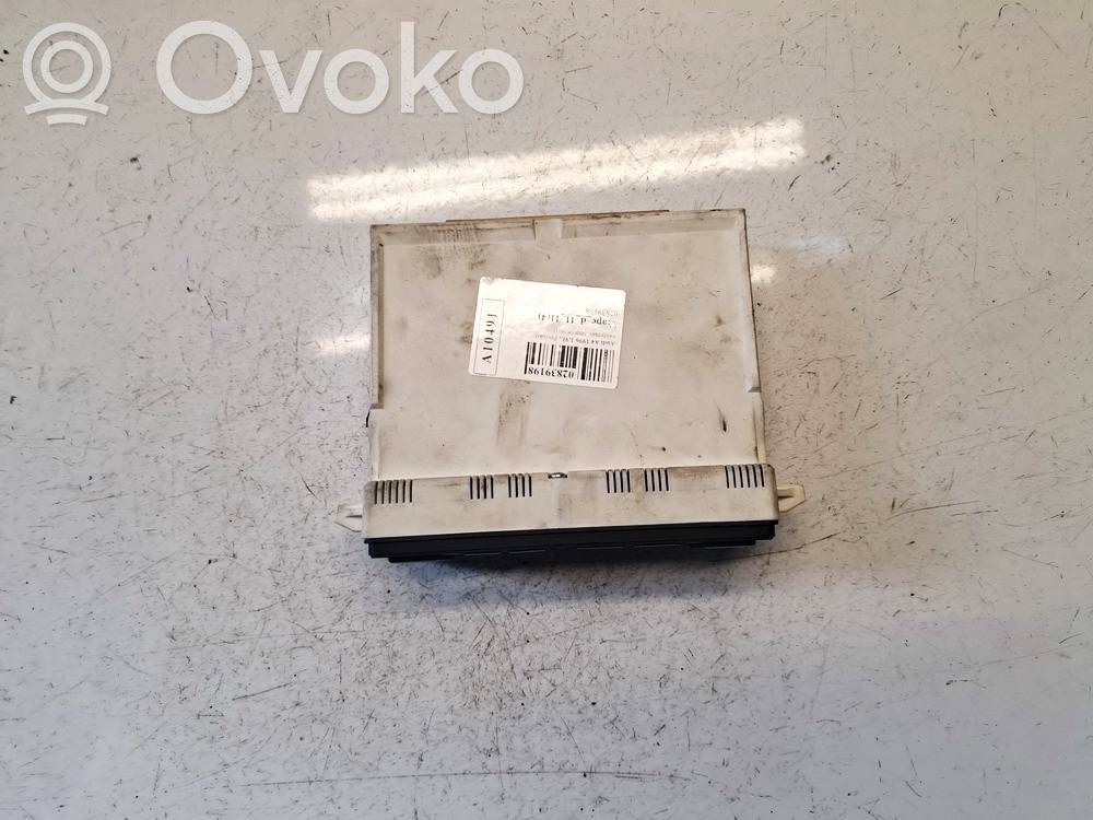 Audi A4 S4 B5 8D Panel klimatyzacji 