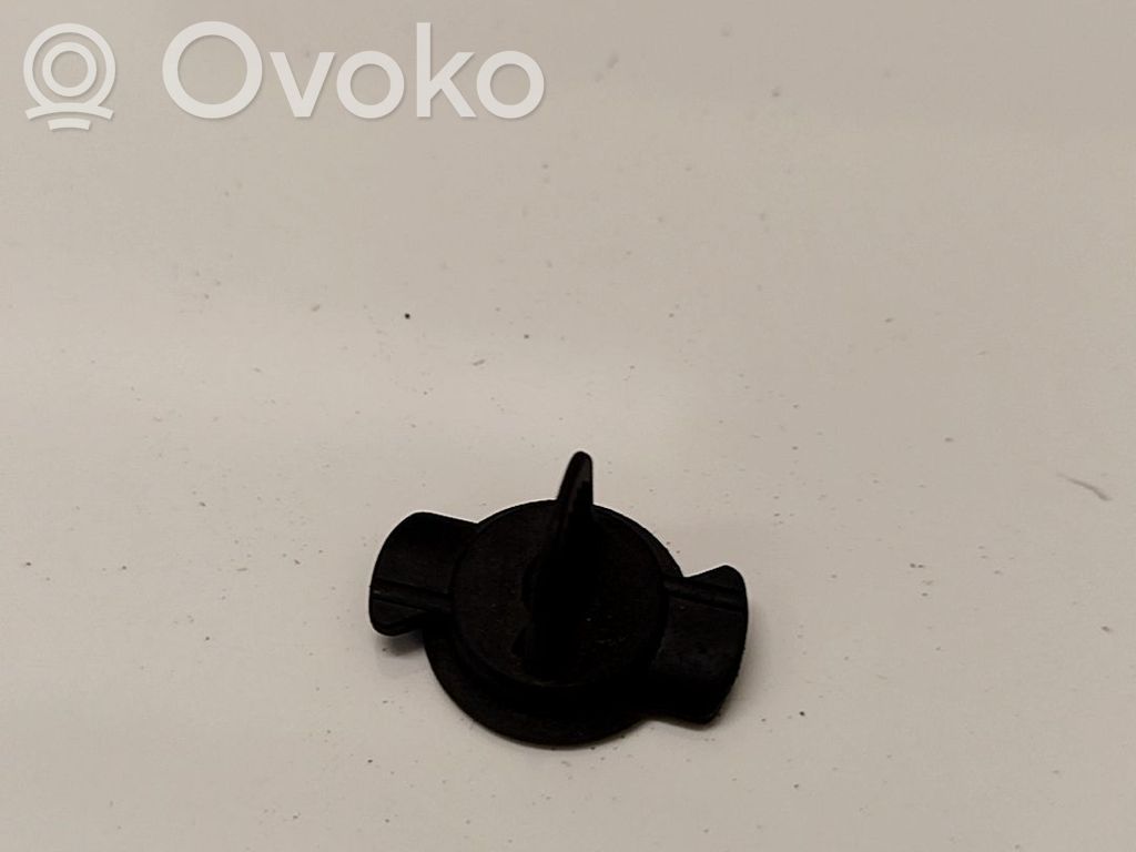 Opel Astra H Other exterior part 