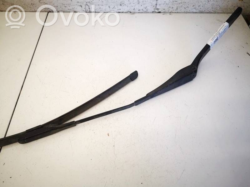 Brazo del limpiaparabrisas delantero   61617169974,61617169974,61617169974,616171699749,61617169974901,61617169974901136