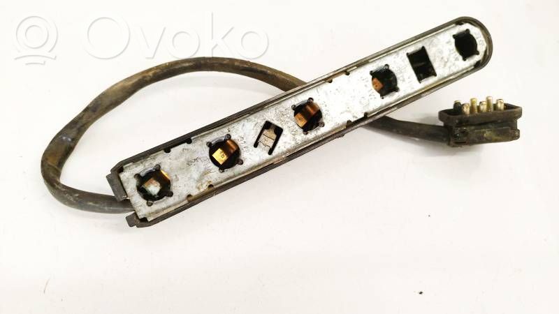 Mercedes-Benz E W124 Portalampada fanale posteriore