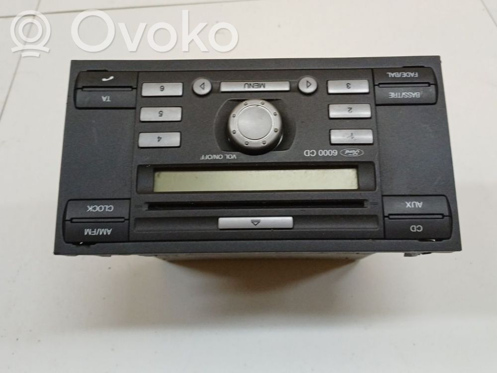 Ford Transit Panel / Radioodtwarzacz CD/DVD/GPS 