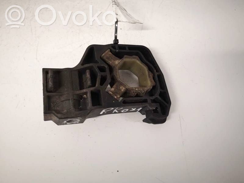 BMW 5 GT F07 Staffa di montaggio del radiatore 