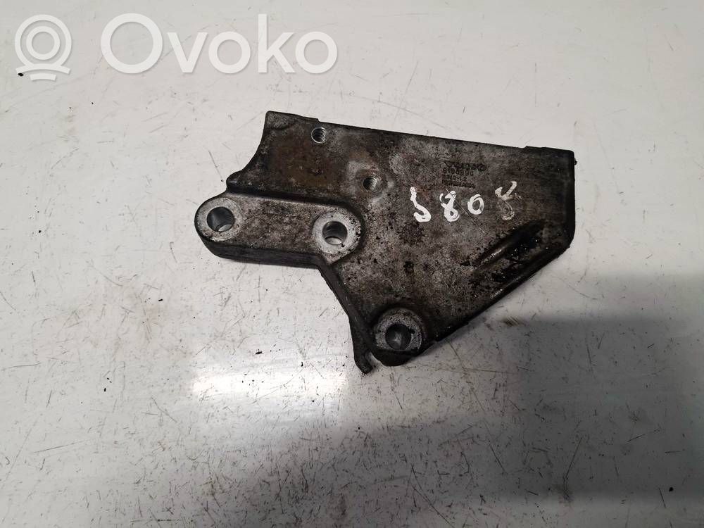 Engine mounting bracket   9180996,9180996,9180996