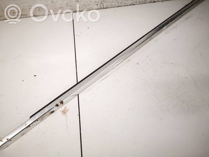 Jaguar XF Rivestimento modanatura del vetro della portiera anteriore
