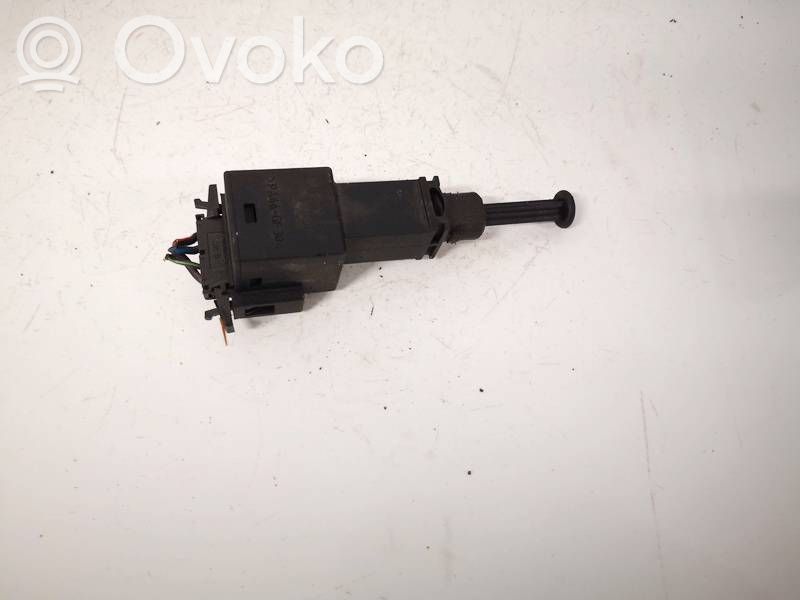 Volkswagen PASSAT B5 Interruptor sensor del pedal de freno 
